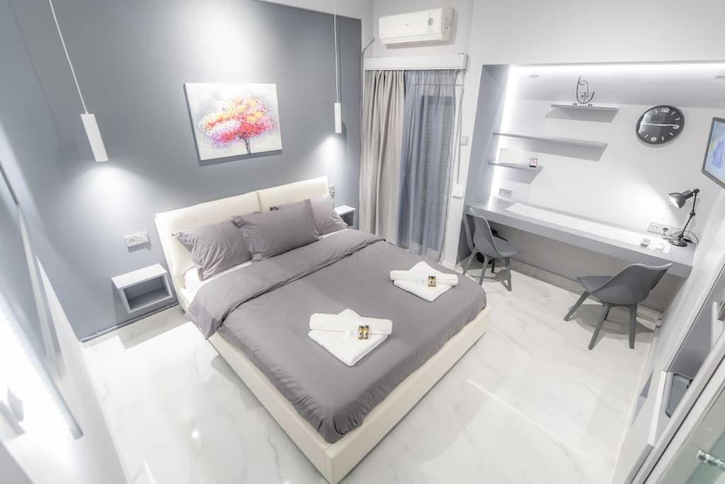 Lux Seaside Apartment By Volos Hospitality المظهر الخارجي الصورة