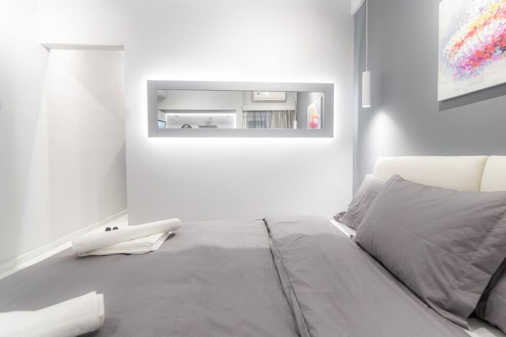 Lux Seaside Apartment By Volos Hospitality المظهر الخارجي الصورة