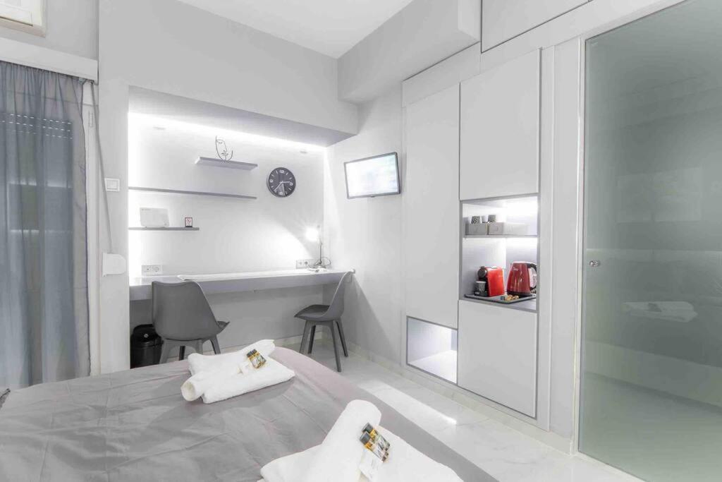Lux Seaside Apartment By Volos Hospitality المظهر الخارجي الصورة